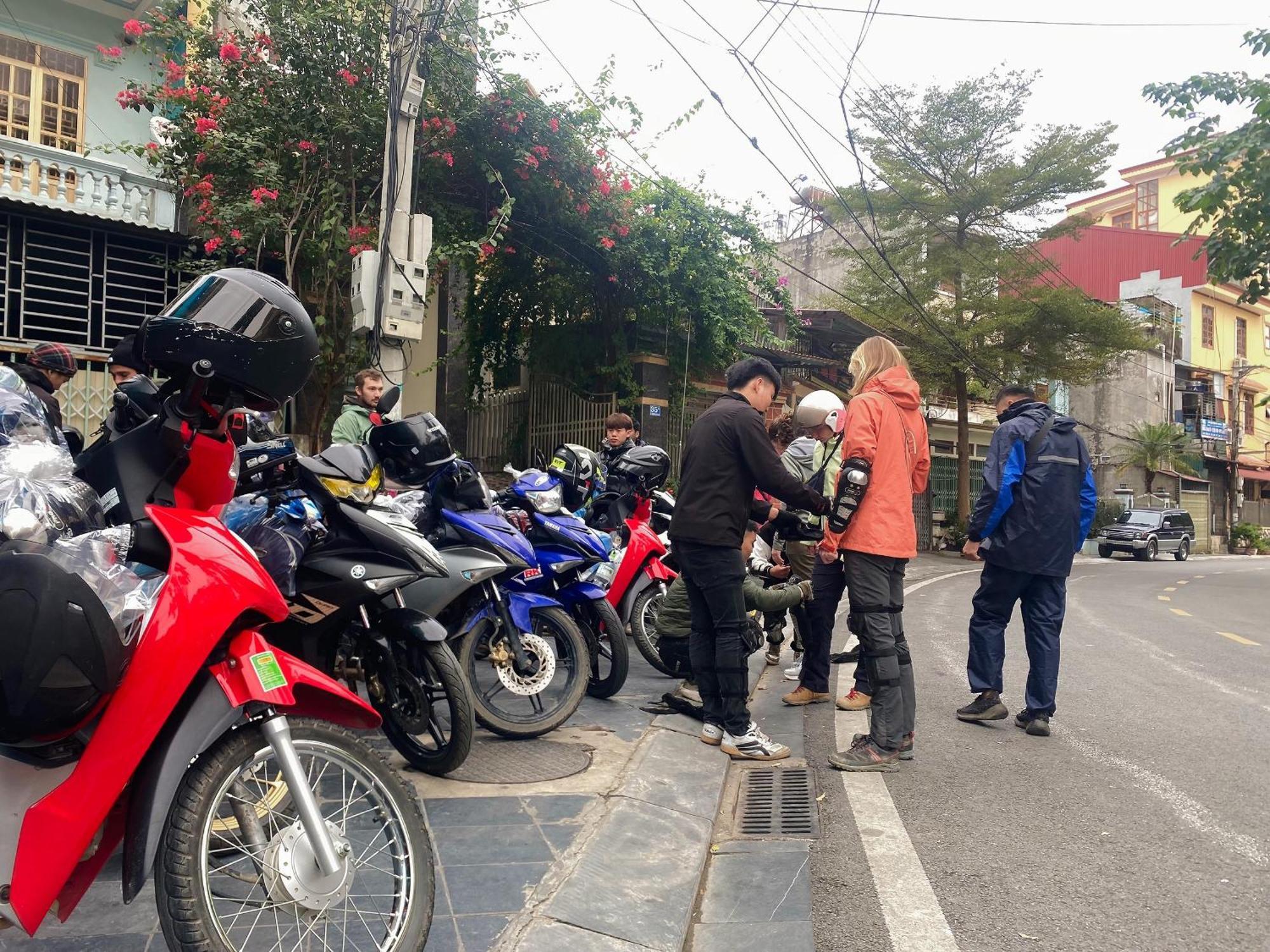 Sun Ha Giang Hotel-Tours-Motorbike Rental ภายนอก รูปภาพ